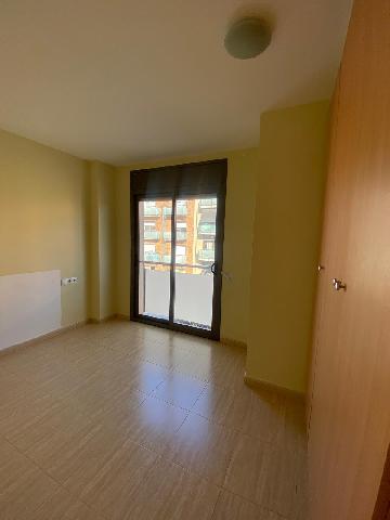Imagen 15 Inmueble 243356 - Piso en venta en Girona / Pis semi-nou de 102m2 al costat del Col·legi Marta Mata