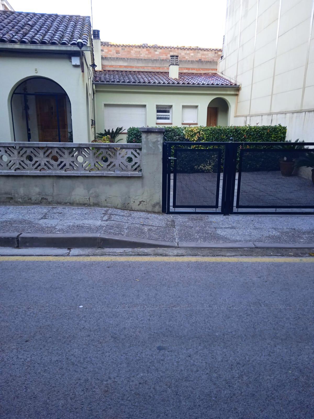 Imagen 2 Casa en venta en Girona / Casa de planta baixa de 125m2 al costat de Corte Ingles