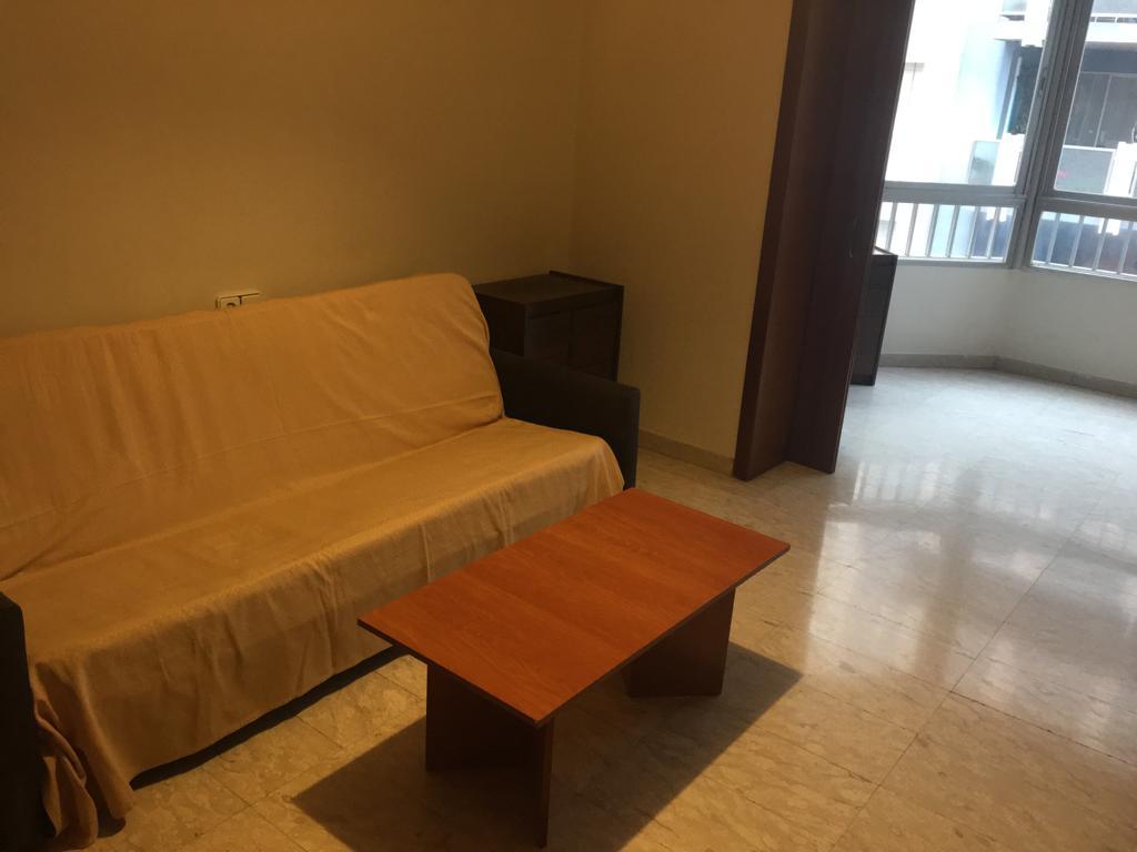 Imagen 4 Piso en venta en Girona / Pis de 207m2 al carrer Francesc Ciurana. 2 finques.