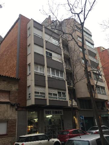 Imagen 1 Inmueble 280362 - Piso en venta en Girona / Pis de 207m2 al carrer Francesc Ciurana. 2 finques.