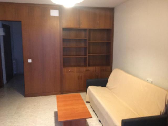 Imagen 3 Inmueble 280362 - Piso en venta en Girona / Pis de 207m2 al carrer Francesc Ciurana. 2 finques.