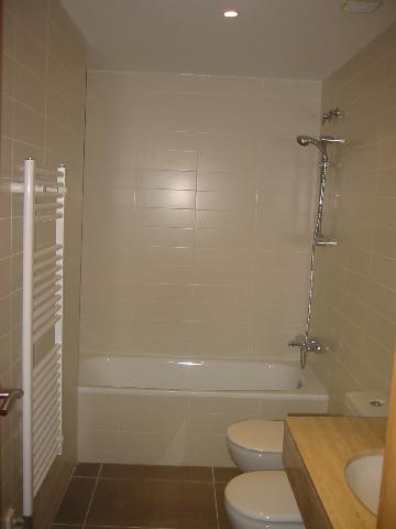 Imagen 4 Inmueble 281052 - Piso en venta en Girona / Fantasic pis seminou de 96m2 al costat del Corte Inglés