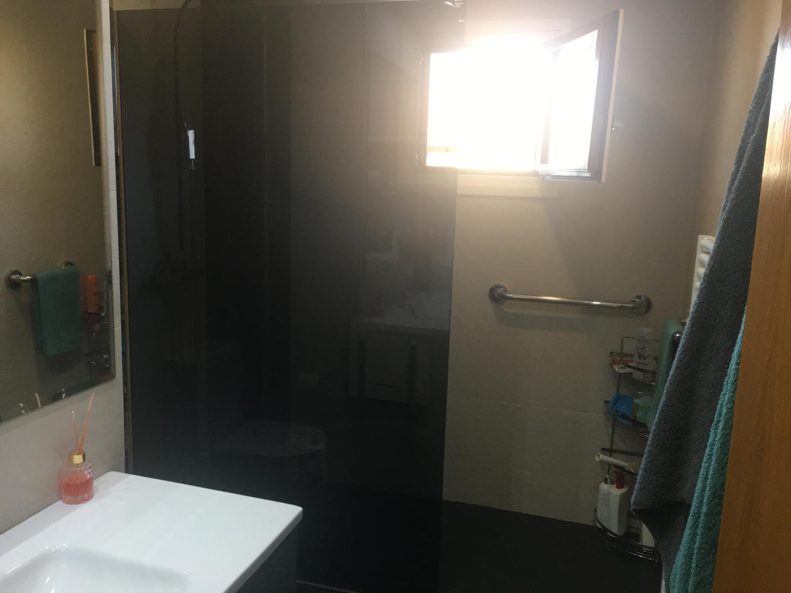 Imagen 32 Casa Adosada en venta en Girona / Casa adosada  esquinera de 234 m² en Palau con jardin