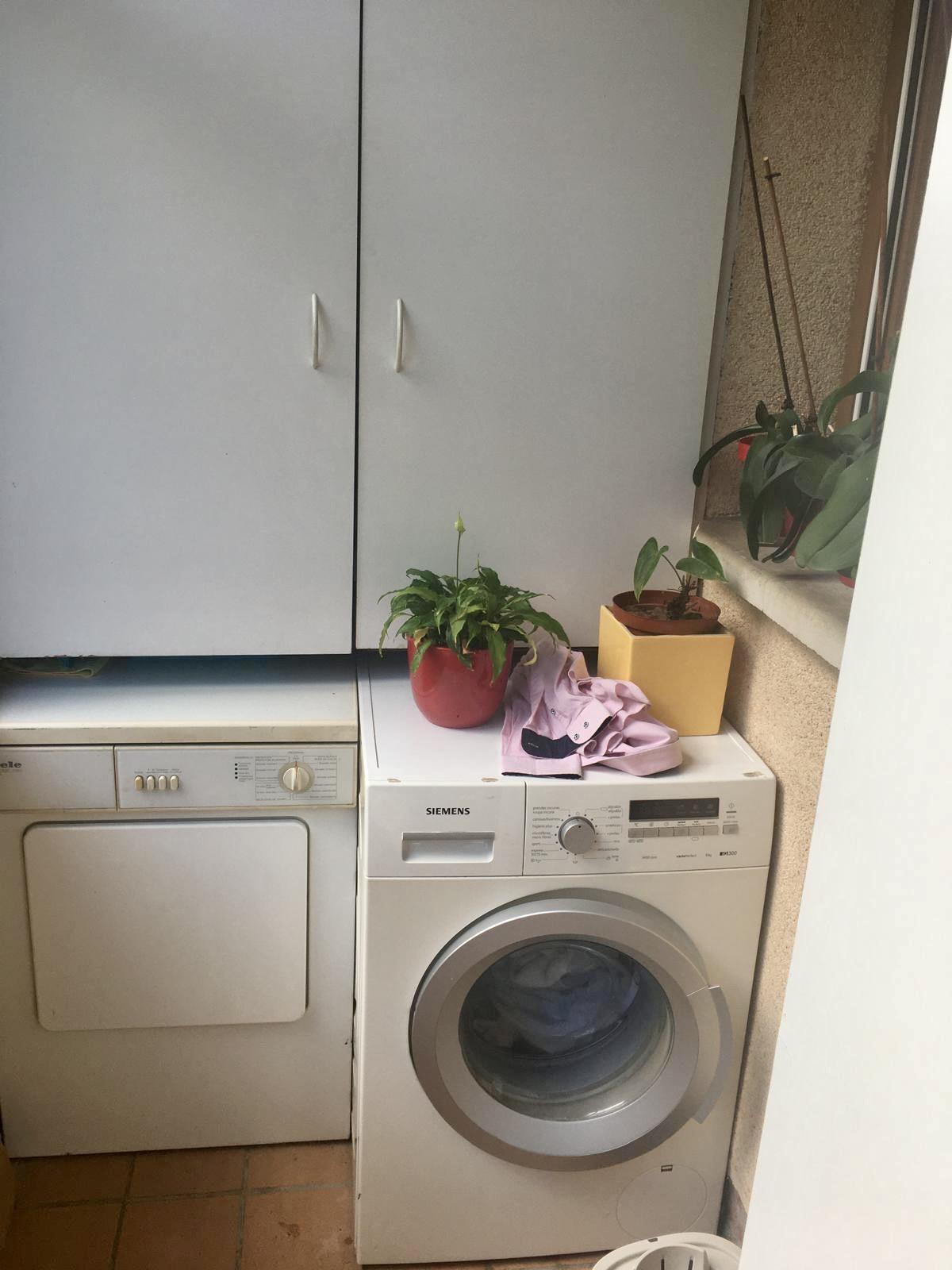 Imagen 20 Casa Adosada en venta en Girona / Casa adosada  esquinera de 234 m² en Palau con jardin