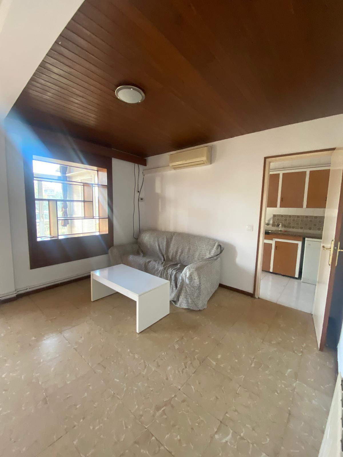 Imagen 3 Piso en venta en Girona / Pis de 132m2 amb vista panoramica del Riu Onyar