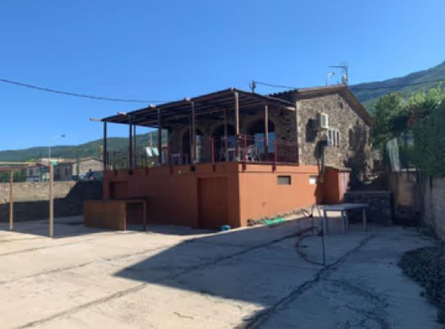 Imagen 1 Inmueble 292966 - Casa en venta en Planes D´hostoles (Les) / Casa de pedra de 234m2 a Les Planes d´Hostoles