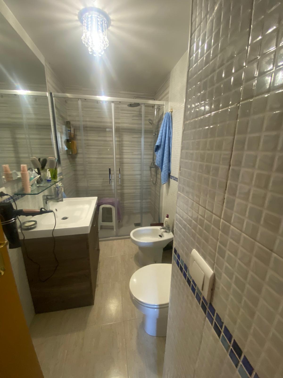 Imagen 9 Dúplex en venta en Girona / Dúplex de 96m2 al costat del Corte Ingles de Girona.