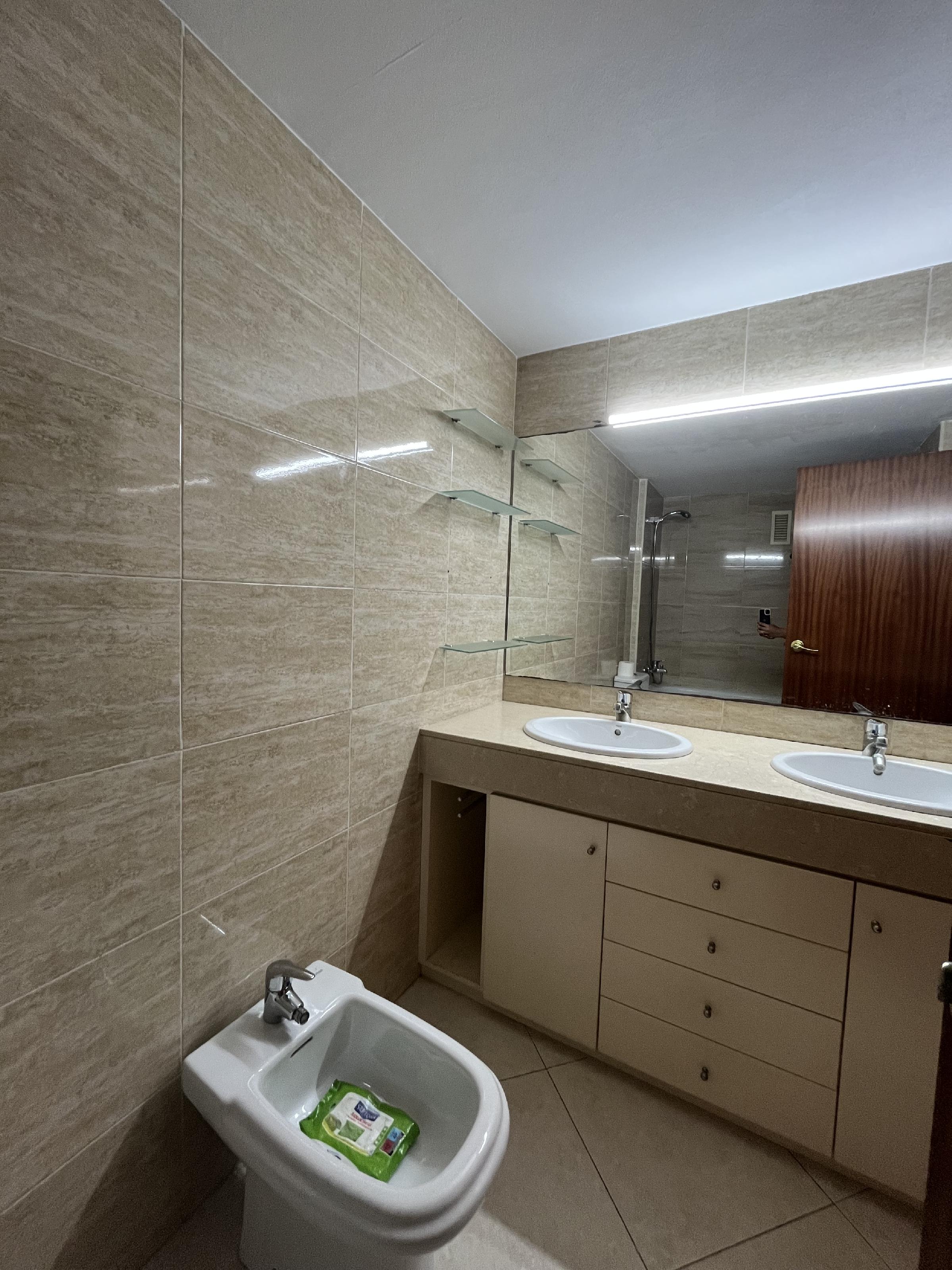 Imagen 13 Piso en venta en Girona / Pis de 122m2 construïts a Eixample Sud - Migdia