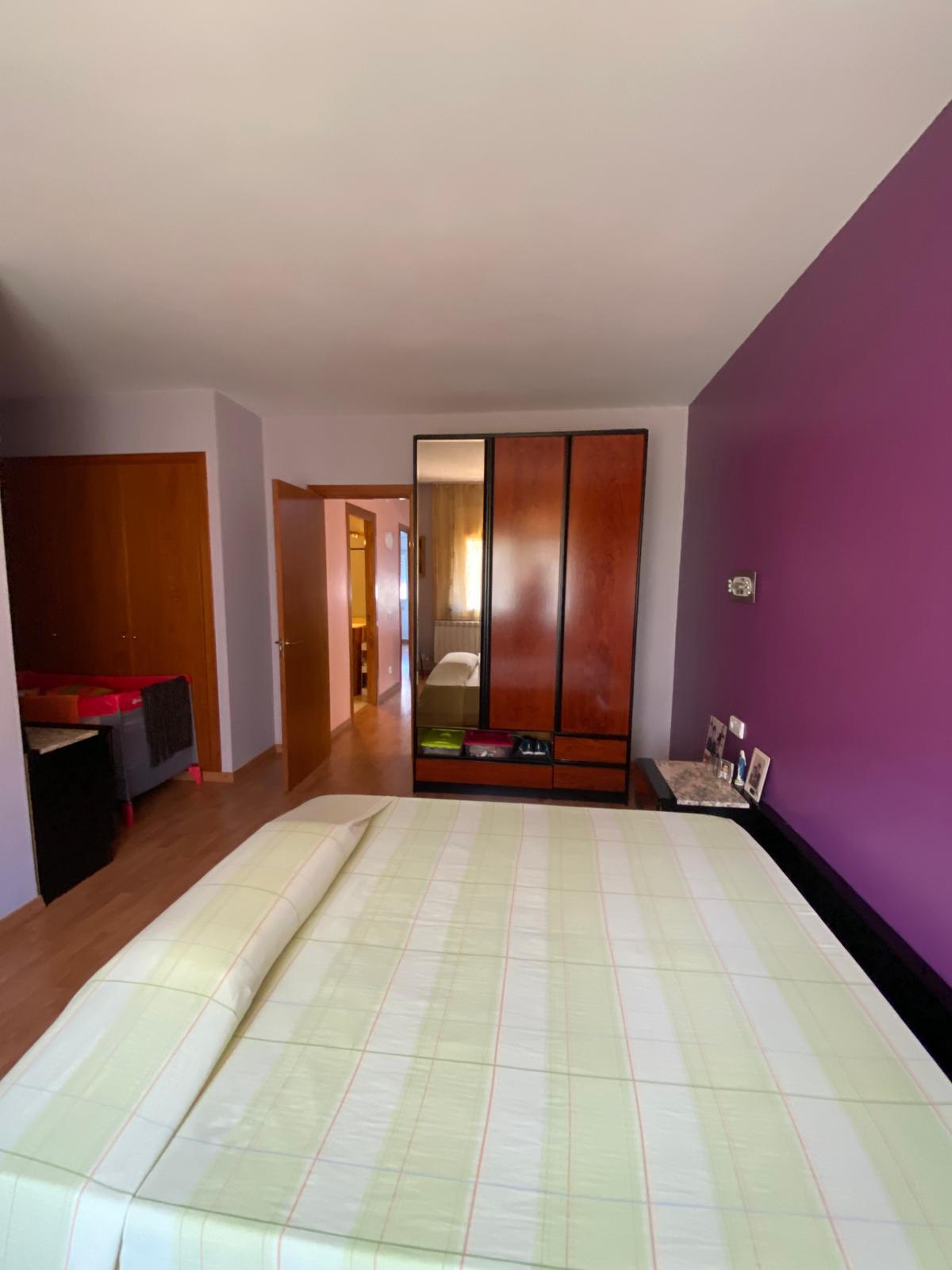 Imagen 31 Casa Adosada en venta en Girona / Chalet adosado de 265m2 al lado de Euses