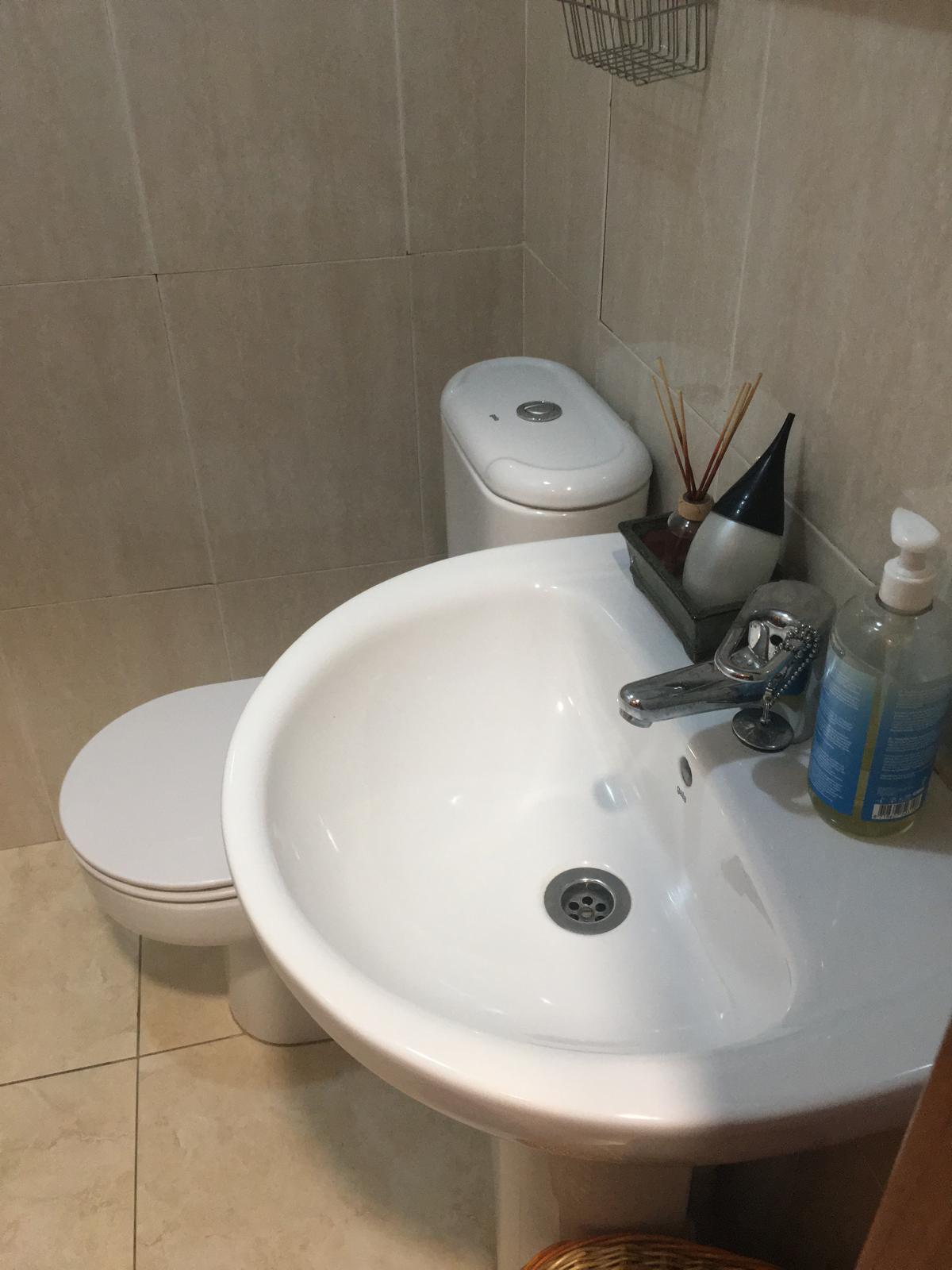 Imagen 19 Casa Adosada en venta en Girona / Chalet adosado de 265m2 al lado de Euses