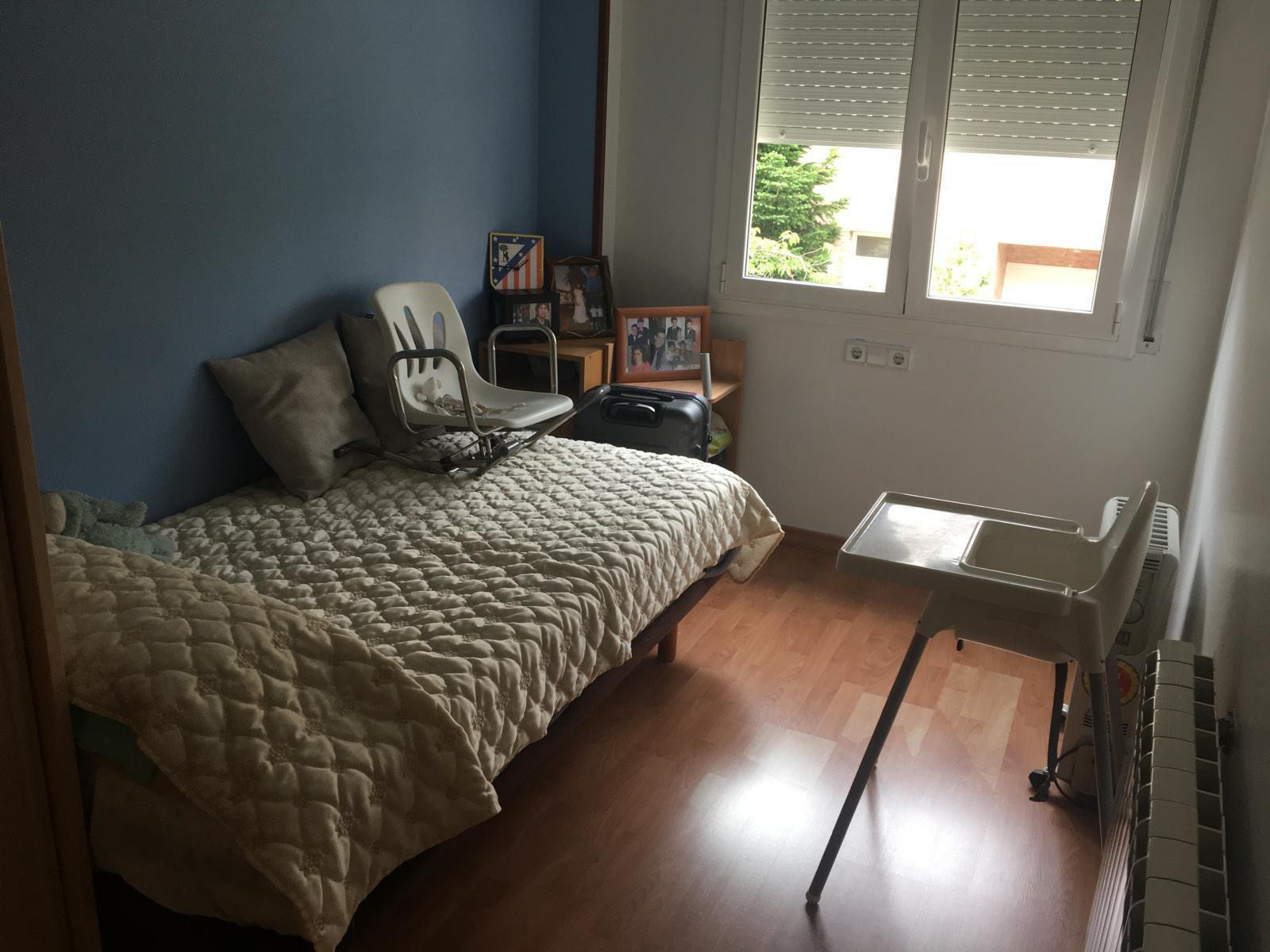 Imagen 24 Casa Adosada en venta en Girona / Chalet adosado de 265m2 al lado de Euses