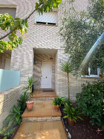 Imagen 6 Inmueble 295104 - Casa Adosada en venta en Girona / Chalet adosado de 265m2 al lado de Euses