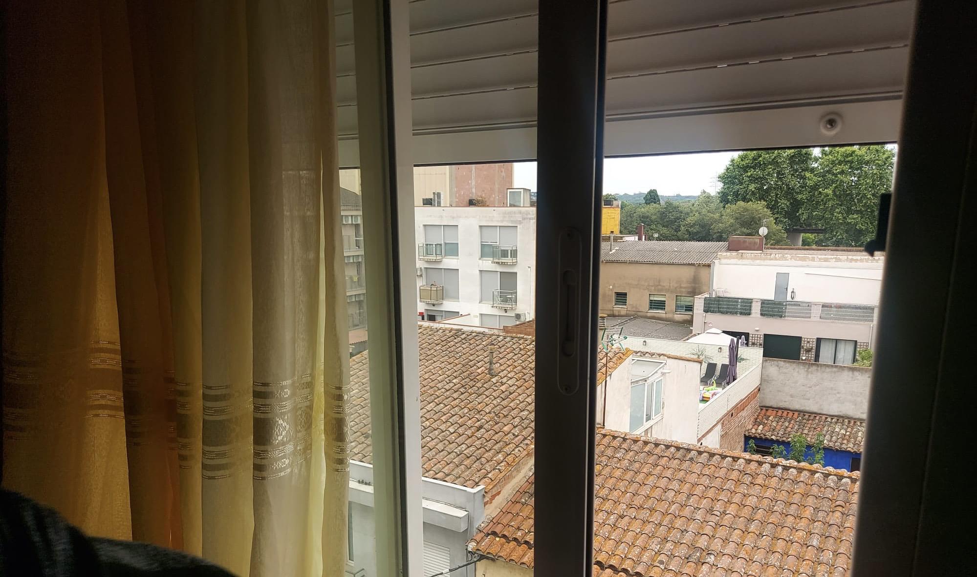 Imagen 3 Piso en venta en Girona / Pis de 62m2 al costat de l´Hospital Santa Caterina