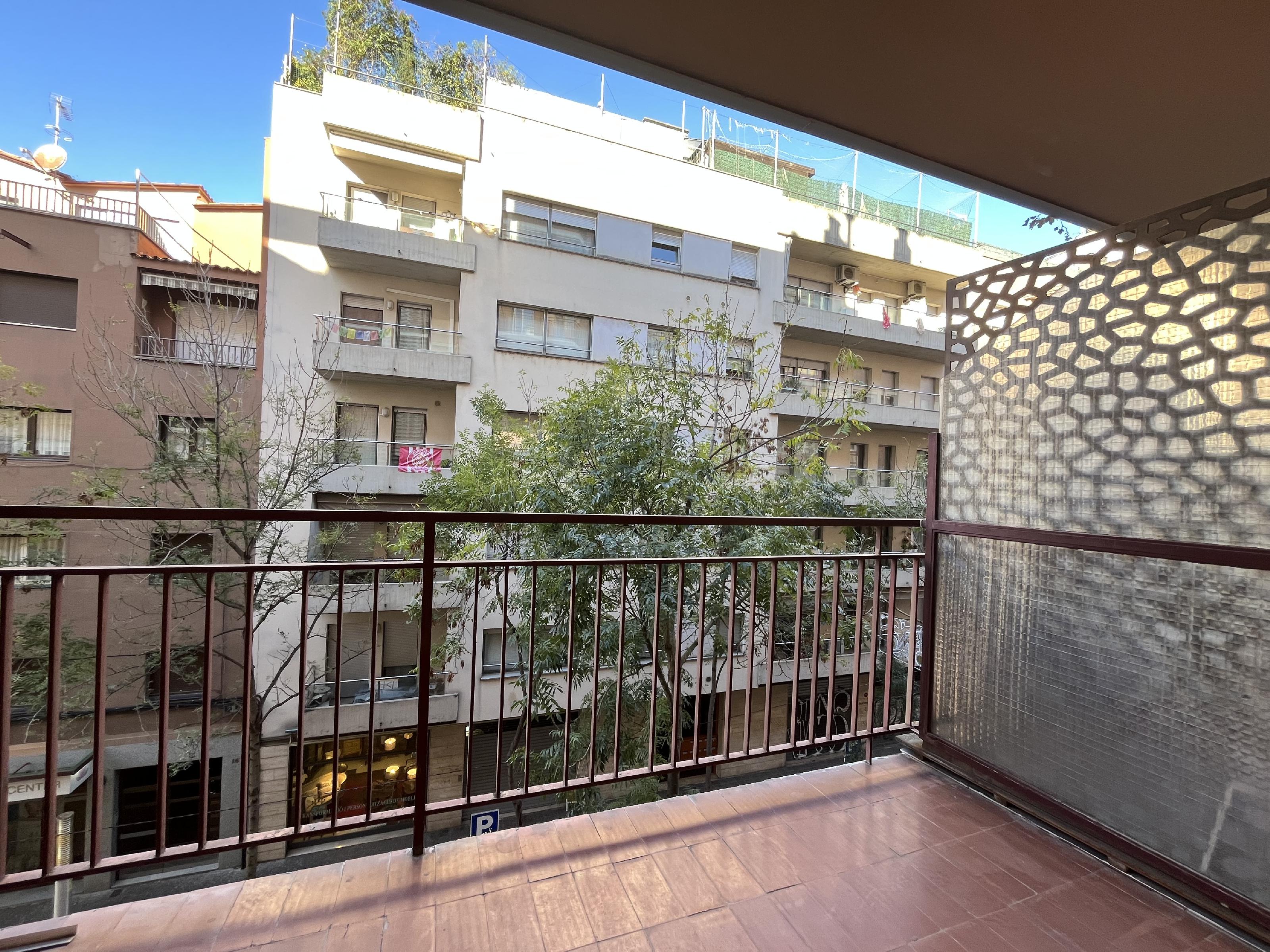 Imagen 20 Piso en venta en Girona / Pis de 105m2 al costat del Masmitjà. Amb parking.