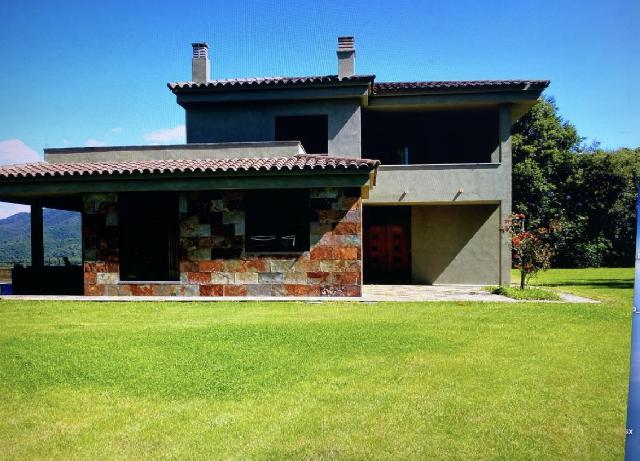 Imagen 2 Inmueble 296824 - Casa Aislada en venta en Bescanó / Casa d´alt standing de 450m2 en terreny 40.000m2