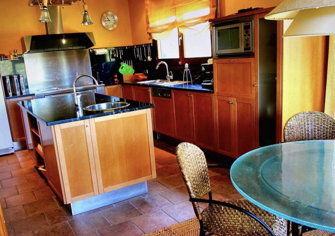 Imagen 6 Casa Aislada en venta en Bescanó / Casa d´alt standing de 450m2 en terreny 40.000m2