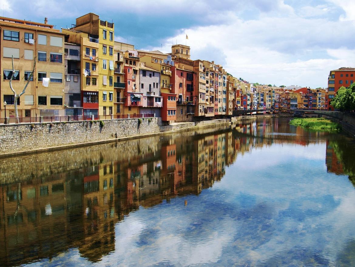 Imagen 1 Piso en venta en Girona / Pis de 88m2 al costat de l´Escola Montfalgars de Girona