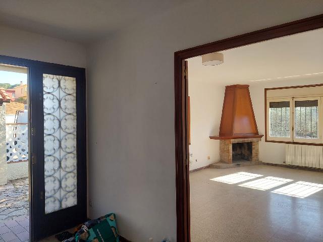 Imagen 5 Inmueble 300059 - Casa Aislada en venta en Bisbal D´empordà (La) / Casa independent de 188 m2 a La Bisbal D´...