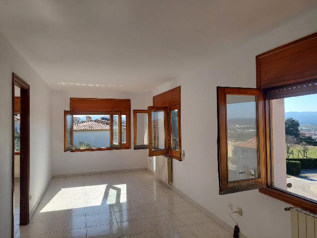 Imagen 18 Inmueble 300059 - Casa Aislada en venta en Bisbal D´empordà (La) / Casa independent de 188 m2 a La Bisbal D´...