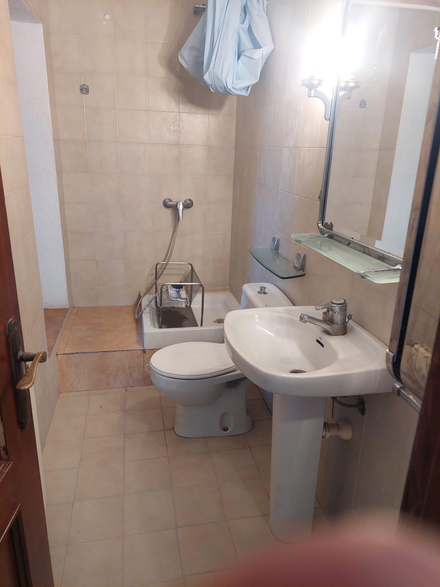 Imagen 20 Casa Aislada en venta en Bisbal D´empordà La / Casa independent de 188 m2 a La Bisbal D´...