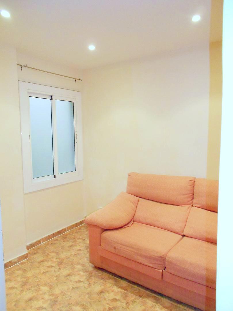 Imagen 12 Piso en venta en Hospitalet De Llobregat L´ / Junto Avda. torrente Gornal