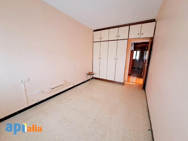 Imagen 9 Inmueble 296382 - Piso en venta en Esplugues De Llobregat / Junto La Mallola