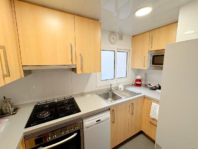 Imagen 14 Inmueble 298209 - Ático en venta en Hospitalet De Llobregat (L´) / Junto Avda. Masnou