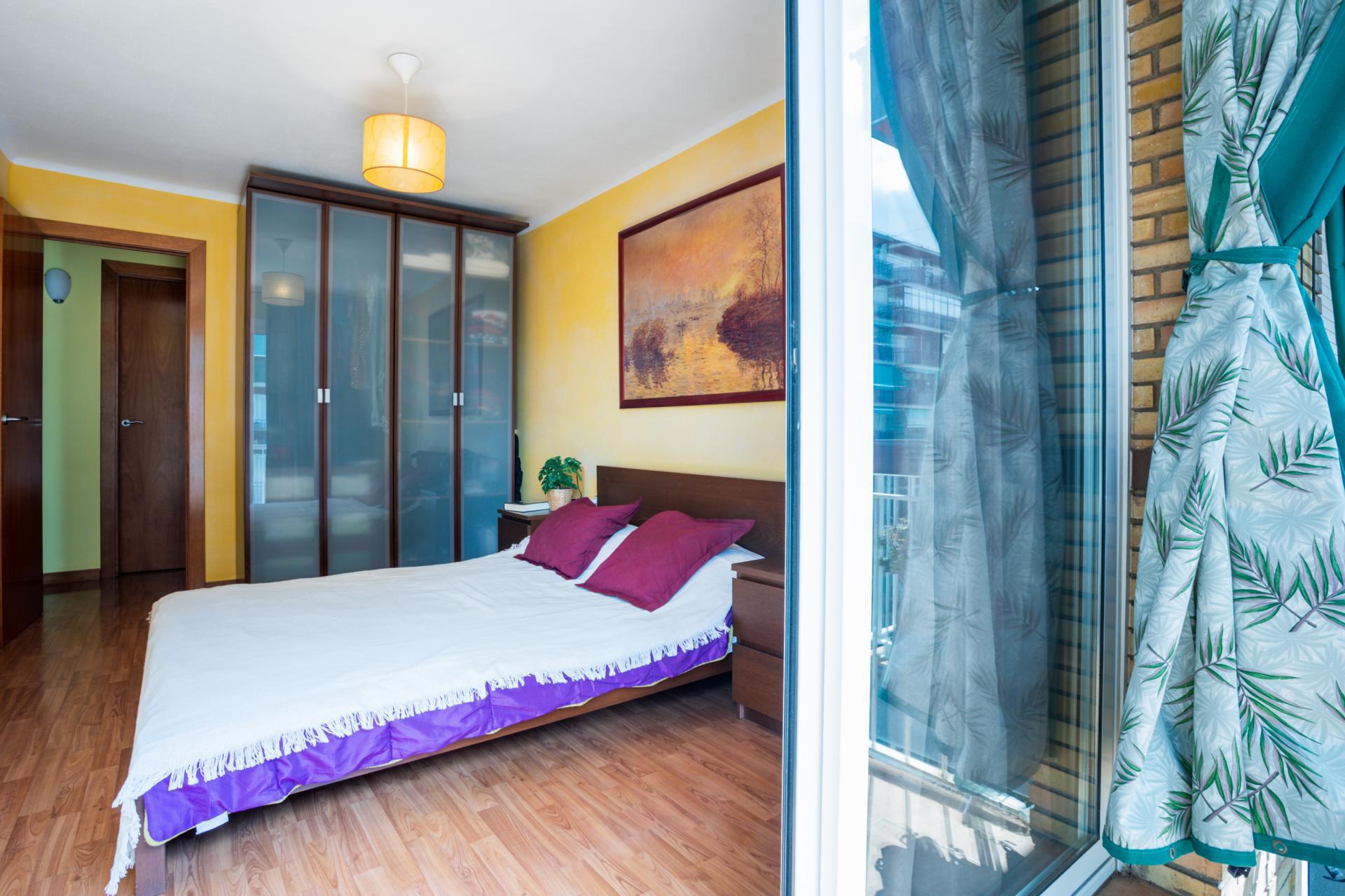 Imagen 15 Piso en venta en Hospitalet De Llobregat L´ / Junto metro L1 Can Serra