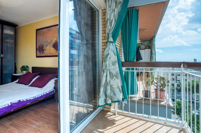 Imagen 4 Inmueble 298511 - Piso en venta en Hospitalet De Llobregat (L´) / Junto metro L1 Can Serra