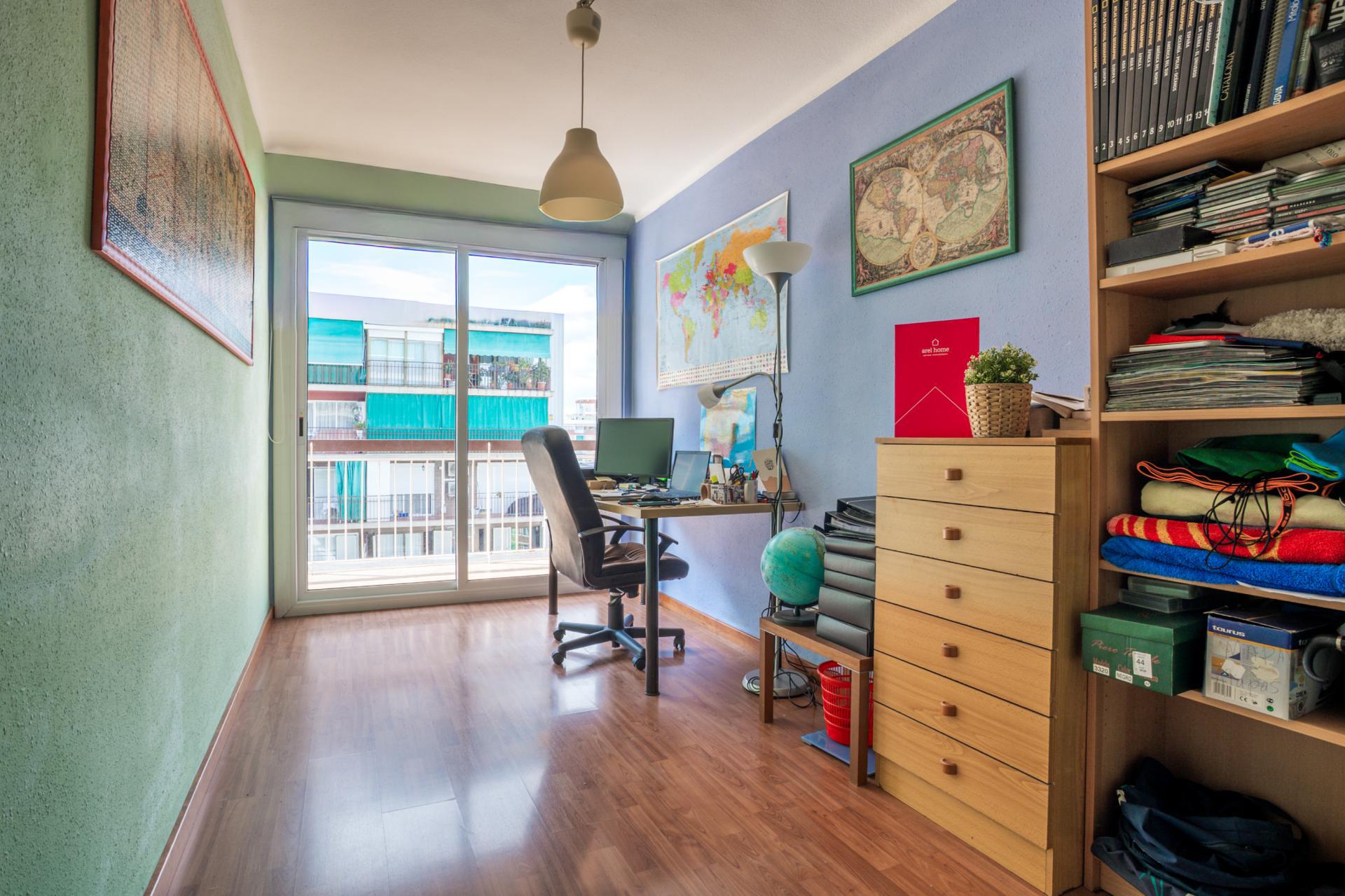 Imagen 17 Piso en venta en Hospitalet De Llobregat L´ / Junto metro L1 Can Serra