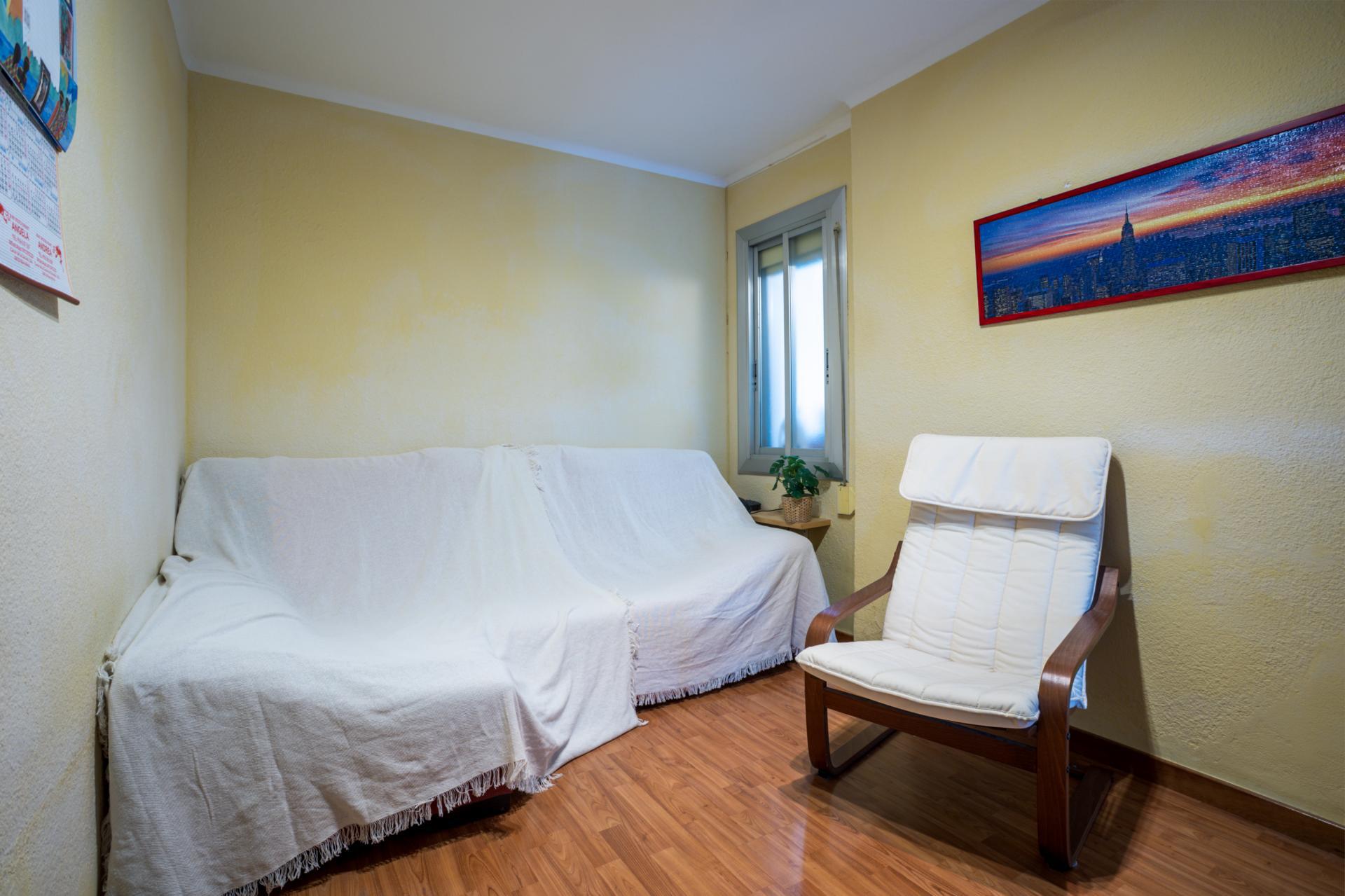 Imagen 19 Piso en venta en Hospitalet De Llobregat L´ / Junto metro L1 Can Serra