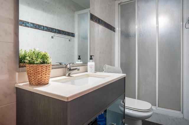 Imagen 3 Inmueble 298511 - Piso en venta en Hospitalet De Llobregat (L´) / Junto metro L1 Can Serra