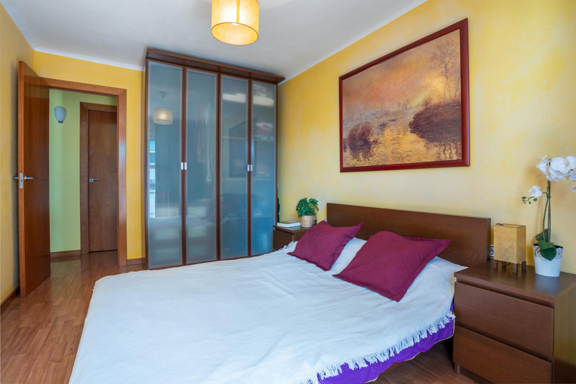 Imagen 16 Piso en venta en Hospitalet De Llobregat L´ / Junto metro L1 Can Serra