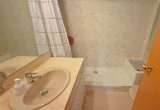 Imagen 4 Inmueble 299220 - Piso en venta en Cornellà De Llobregat / Junto Can Mercader