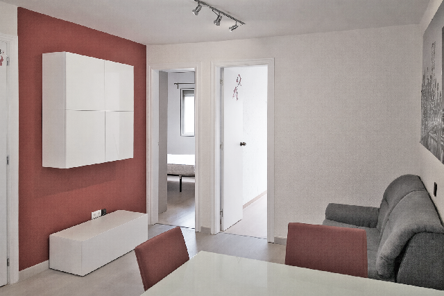 Imagen 2 Inmueble 300664 - Piso en venta en Hospitalet De Llobregat (L´) / Junto Calle Aprestadora
