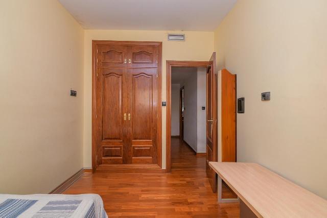 Imagen 8 Inmueble 300720 - Piso en venta en Hospitalet De Llobregat (L´) / Junto Rambla Just Oliveras