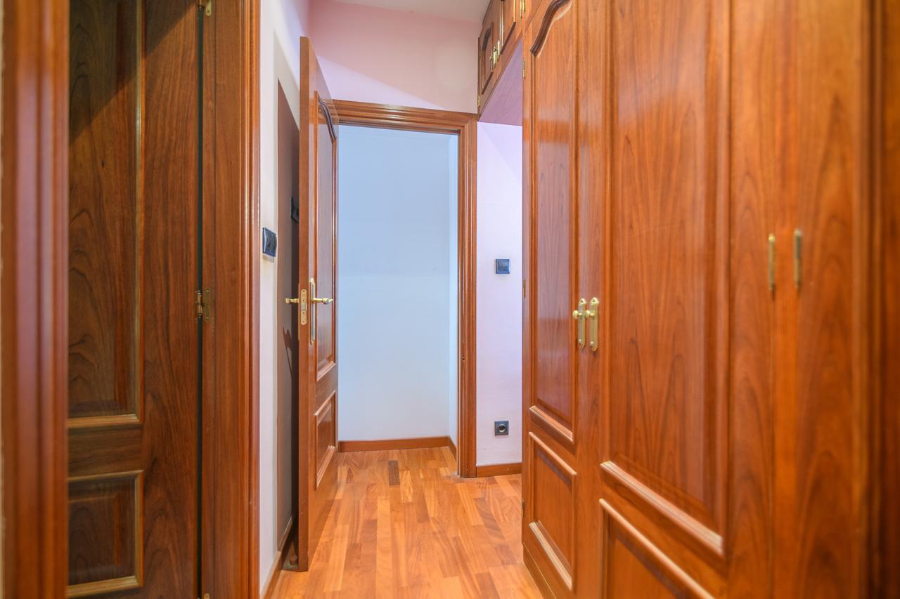 Imagen 15 Piso en venta en Hospitalet De Llobregat L´ / Junto Rambla Just Oliveras