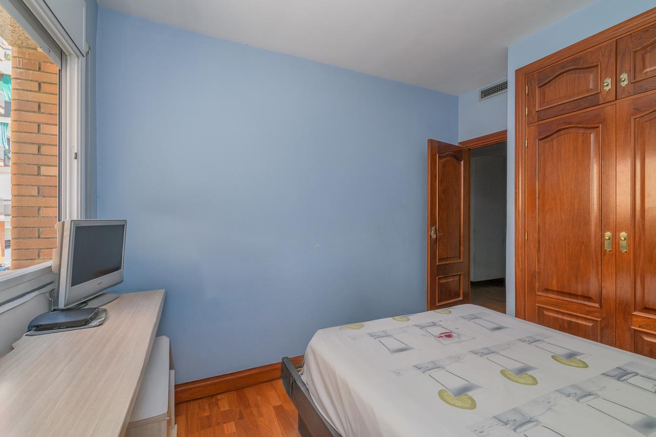 Imagen 19 Piso en venta en Hospitalet De Llobregat L´ / Junto Rambla Just Oliveras
