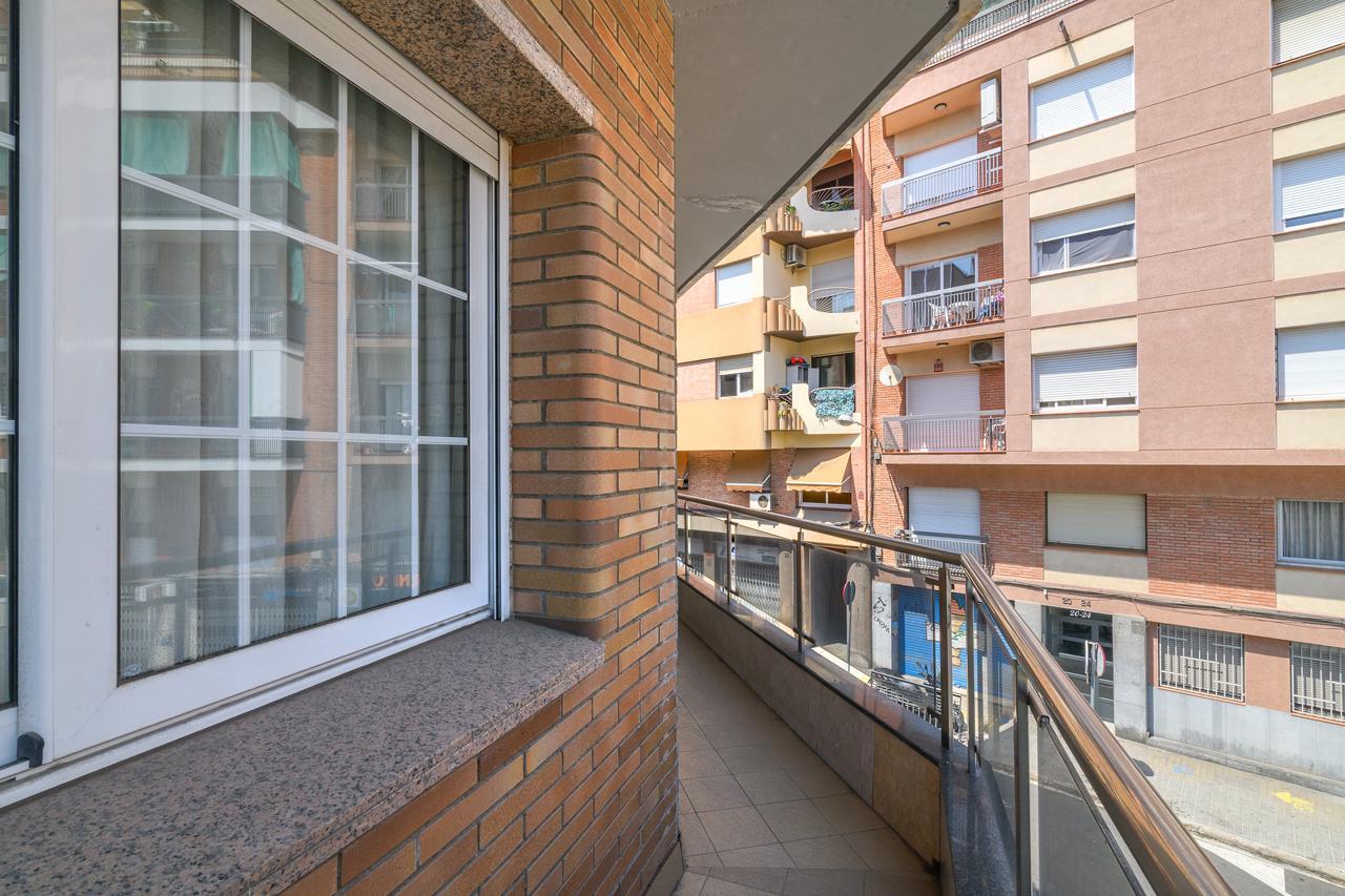 Imagen 7 Piso en venta en Hospitalet De Llobregat L´ / Junto Rambla Just Oliveras