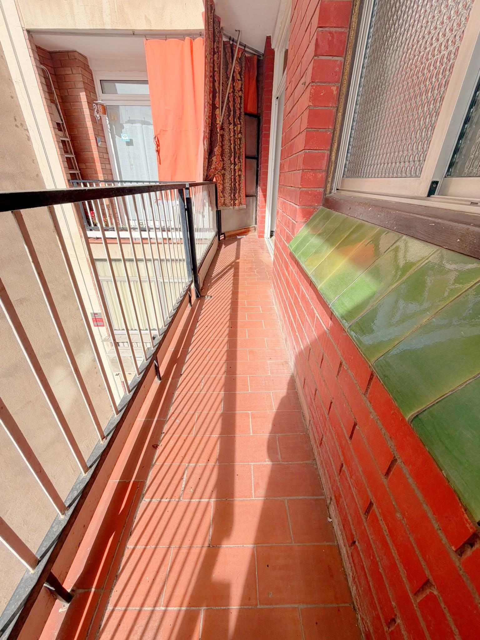 Imagen 8 Piso en venta en Hospitalet De Llobregat L´ / Junto Metro L1 Santa Eulalia