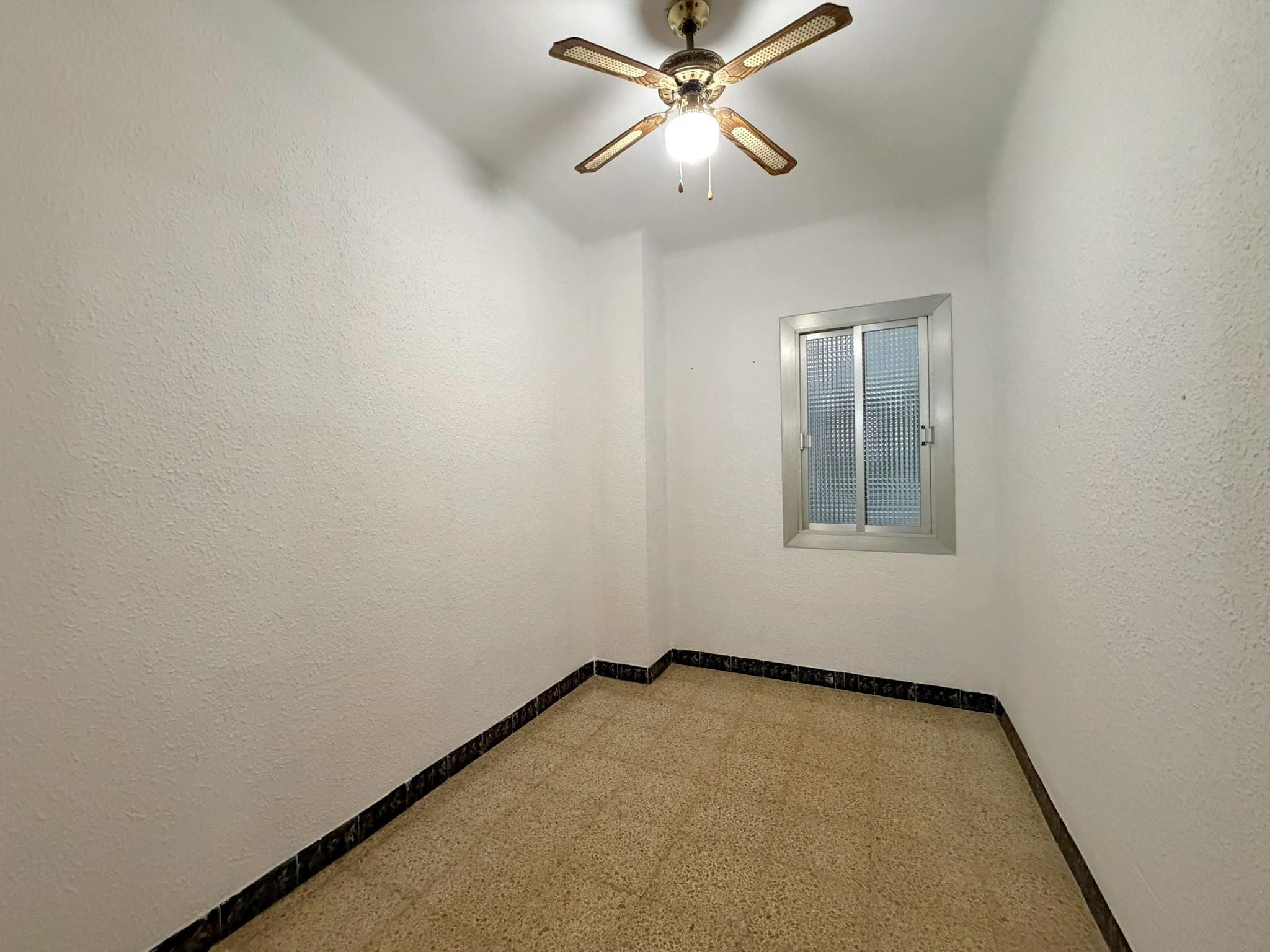 Imagen 14 Piso en venta en Hospitalet De Llobregat L´ / Junto Metro L1 Santa Eulalia