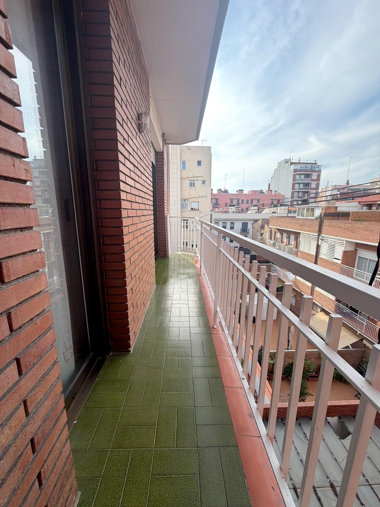 Imagen 8 Piso en venta en Hospitalet De Llobregat L´ / Junto Rambla Just Oliveras