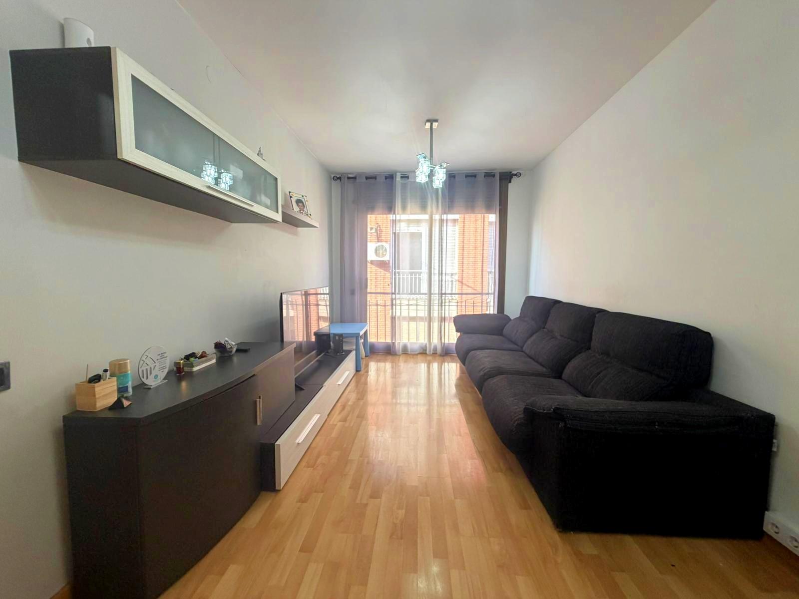 Imagen 2 Piso en venta en Hospitalet De Llobregat L´ / Junto Rambla Just Oliveras