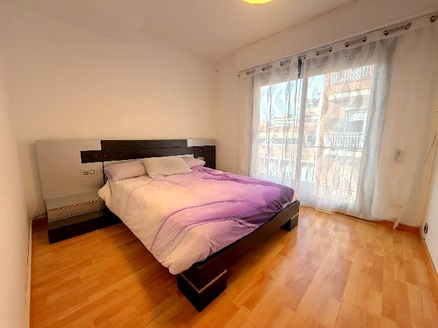Imagen 5 Inmueble 300889 - Piso en venta en Hospitalet De Llobregat (L´) / Junto Rambla Just Oliveras