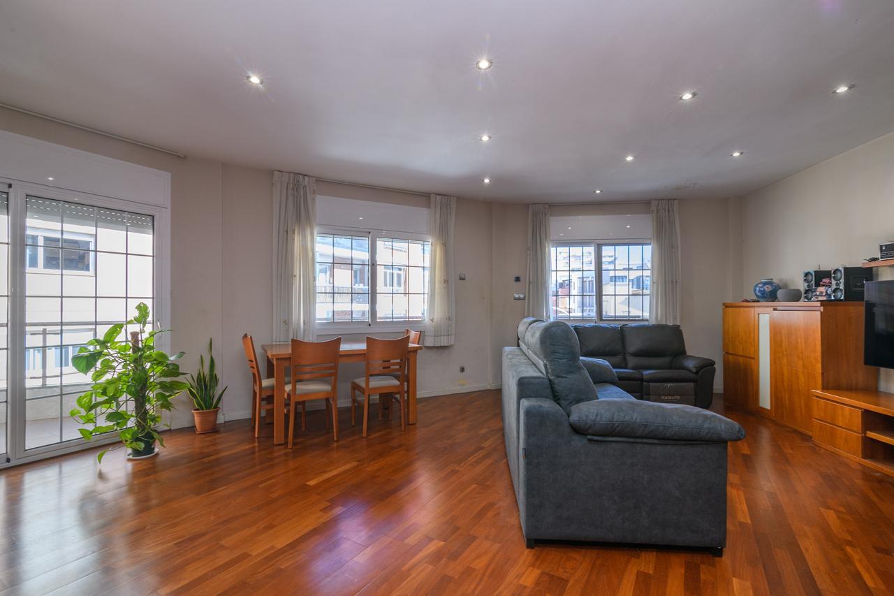 Imagen 8 Piso en venta en Hospitalet De Llobregat L´ / Junto Rambla Just Oliveras