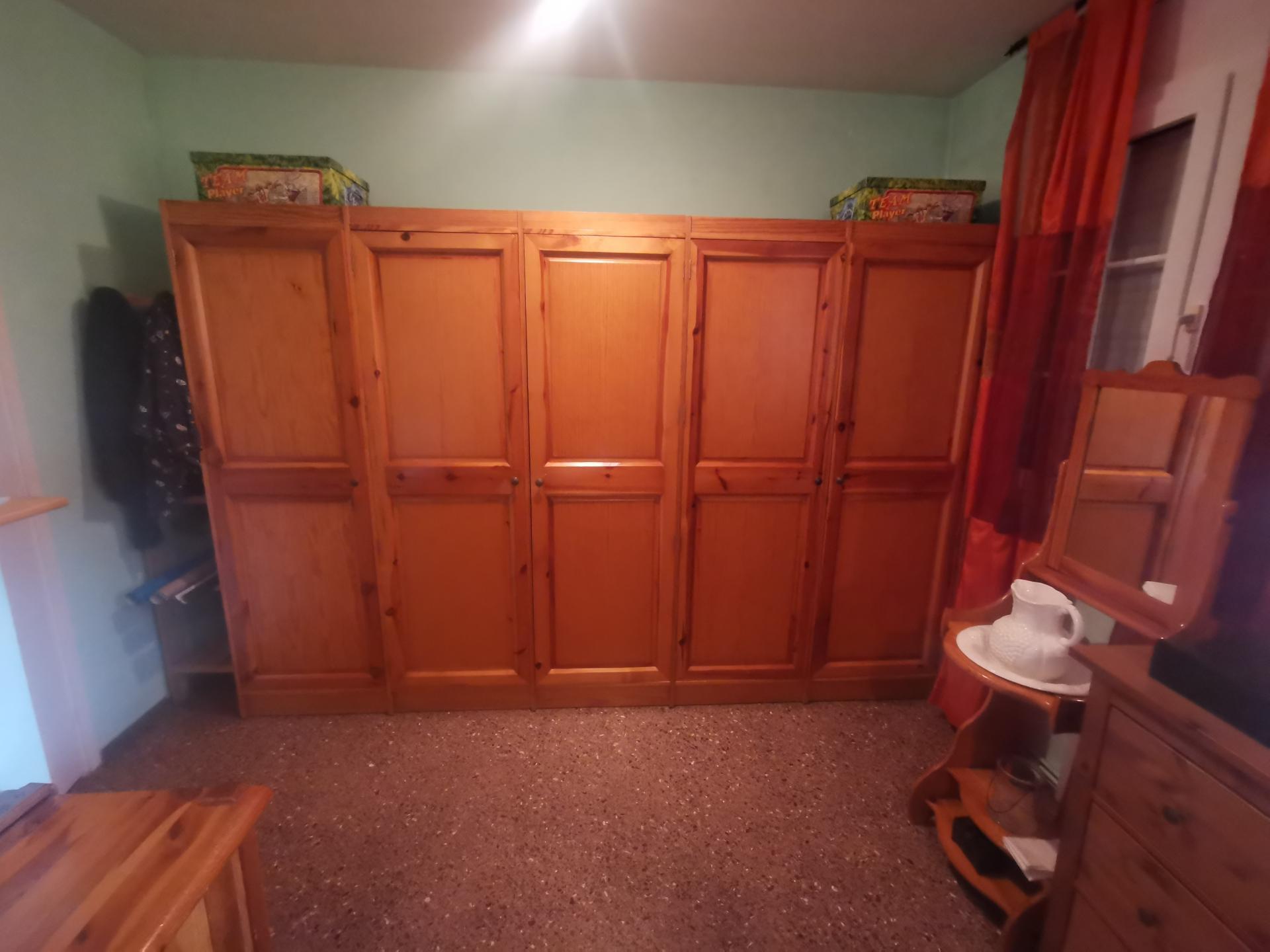 Imagen 12 Piso en venta en Cornellà De Llobregat / Rambla Anselm Clavé