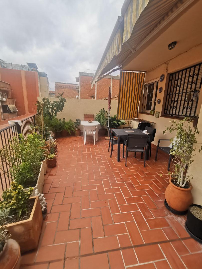 Imagen 31 Piso en venta en Cornellà De Llobregat / Rambla Anselm Clavé