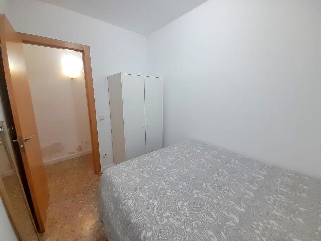 Imagen 10 Inmueble 301752 - Piso en venta en Hospitalet De Llobregat (L´) / Junto Avda. Isabel la Católica