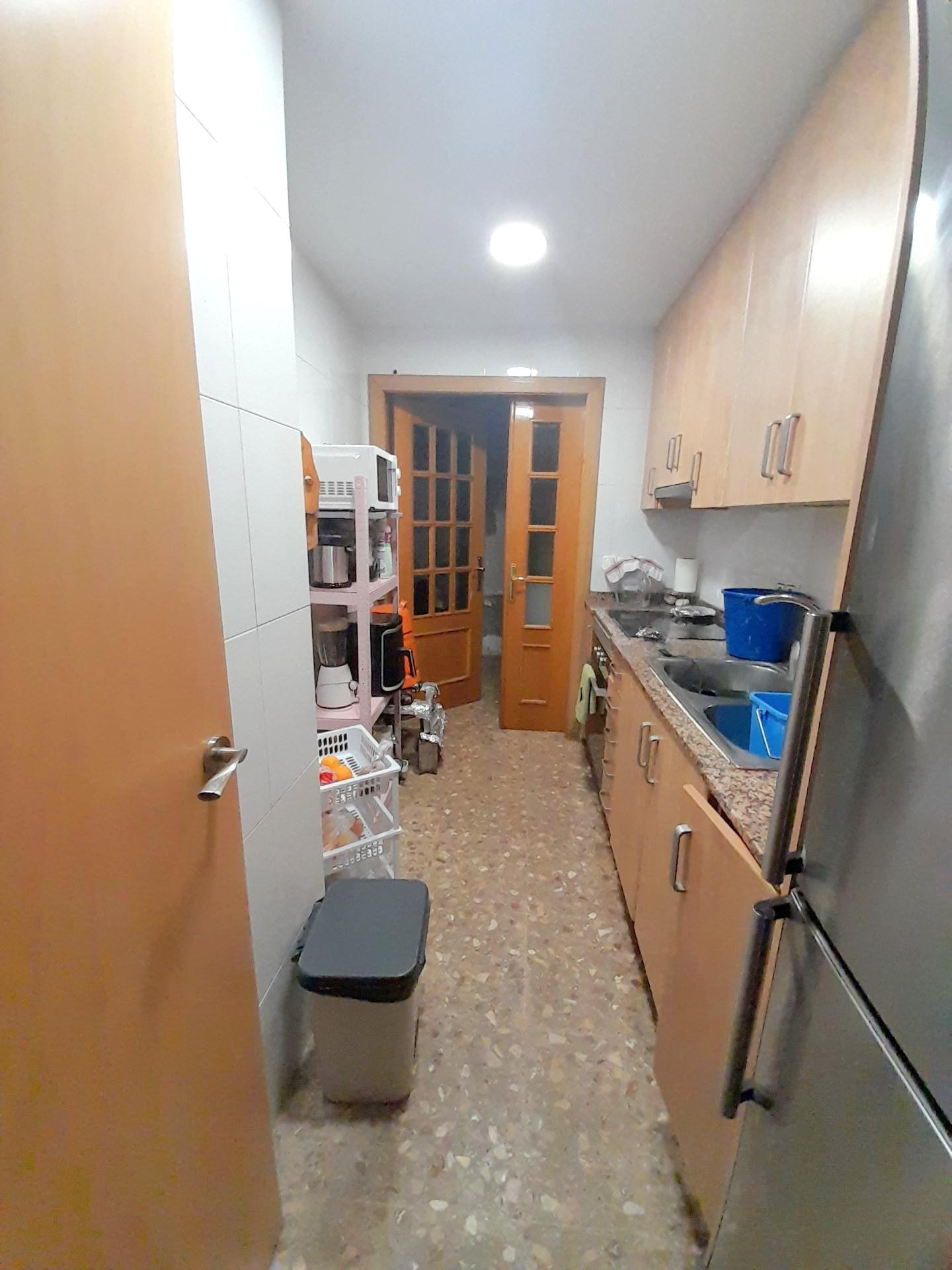 Imagen 19 Piso en venta en Hospitalet De Llobregat L´ / Junto Avda. Isabel la Católica