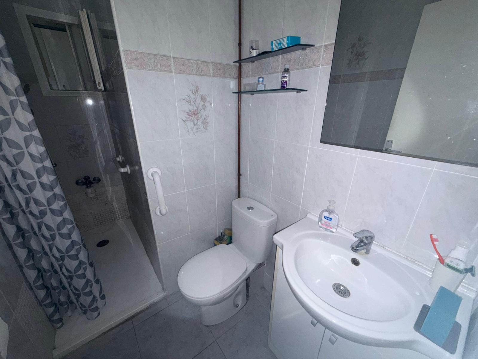 Imagen 4 Piso en venta en Prat De Llobregat El / Junto Avda. Remolar